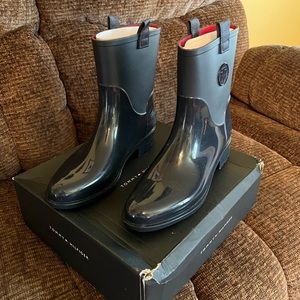 Tommy Hilfiger rain boots